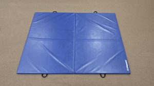 Mat – Blue 6′ x 8′ Flaghouse Fold-in-Half Mat, 4 Hand Loops, No Velcro