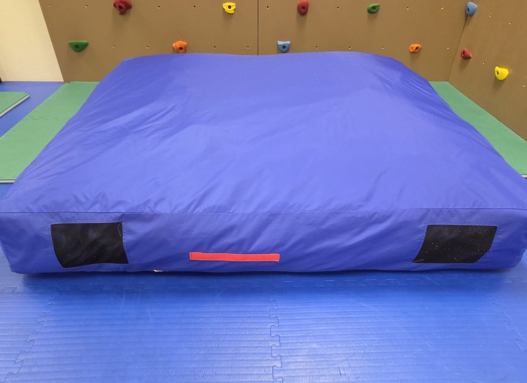 Skil Care 5′ x 5′ Crash Pad