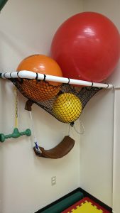 Southpaw 4′ Ball and Equipment Rack Pic 1